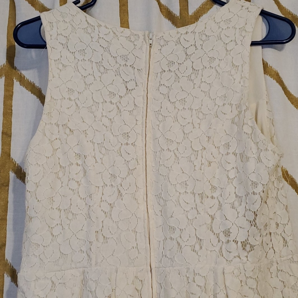 Francesca's Dress - Picture 3 of 3